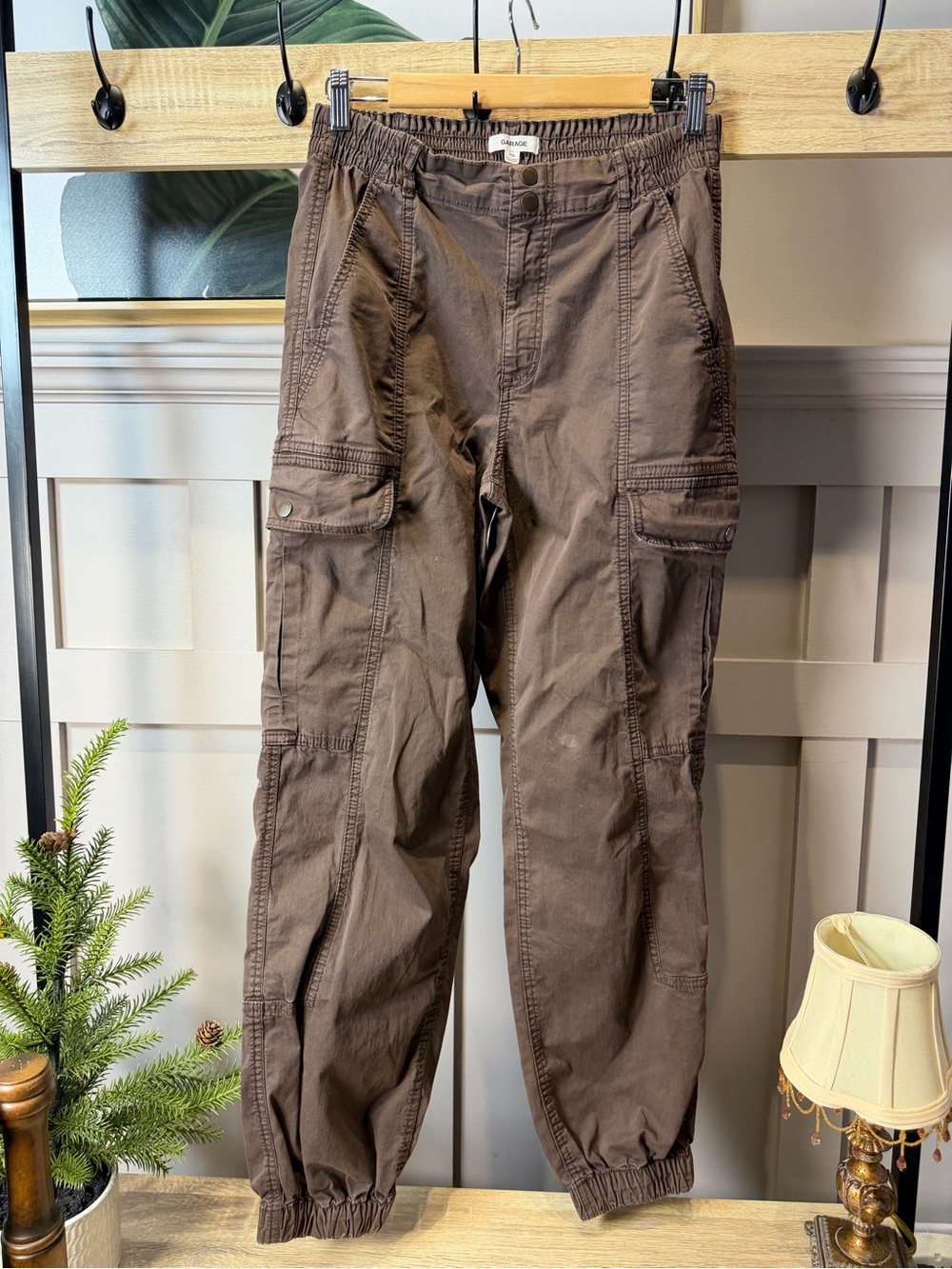 Garage Women's Size S Junior Brown Cargo Utility Mid Rise Pants Toggle Cuffs